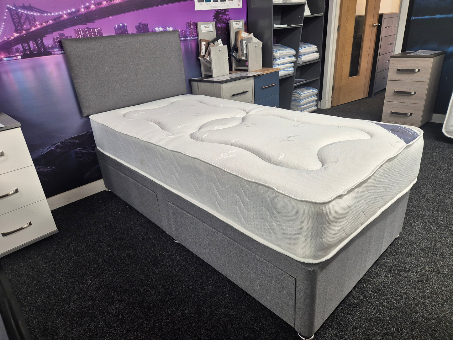 3ft Single Divan Bed With 2 Drawers and Roma Sprung Mattress